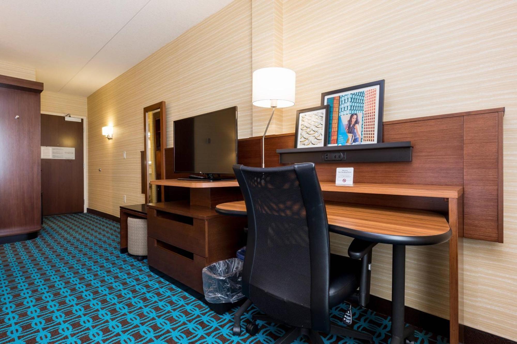 Fairfield Inn & Suites By Marriott Edmonton North Eksteriør billede